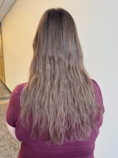 Inside peek at what K-tips look like when they are freshly installed and done correctly. The first four slides show my work and what you should expect from a proper install. Your K-tips should:

• Allow 360° mobility
• Sit comfortably without being tight to the scalp
• Have bond colours that match your natural hair
• Appear smooth and compact, similar to a small pearl or grain of rice

The final two slides show examples of what K-tips should *not* look like. This is not my work, but it’s important education. Your hair and scalp health matter!

Need more information? I am now offering virtual consultations. Book online by the clicking the link in my bio.